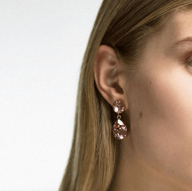 Caroline Svedbom øredobber Classic drop earrings - peridot