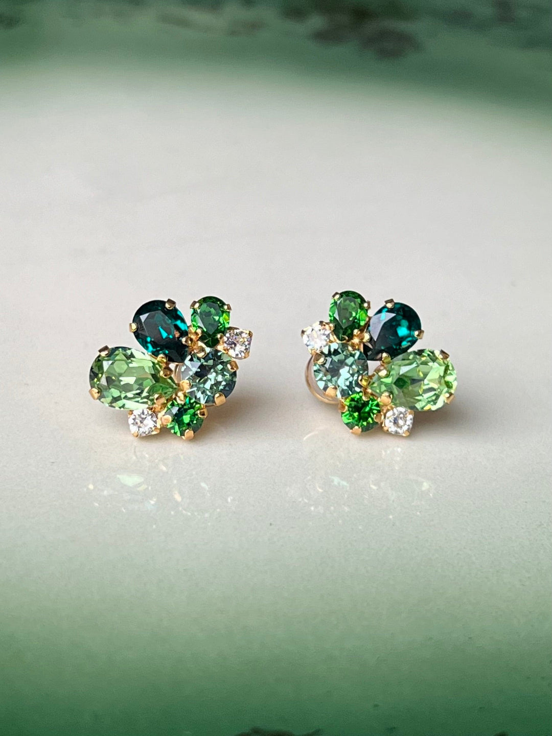 Caroline Svedbom øredobber Katie earrings - green combo