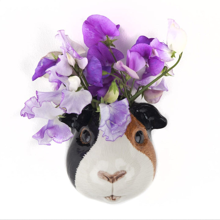 Quail Ceramics interiør Guinea Pig - wall vase